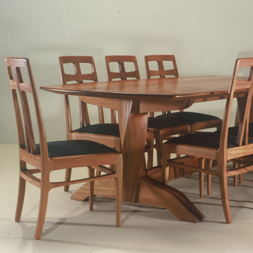 Handcrafted Dining Room Table and Chairs Handcrafted Dining Room Table and Chairs